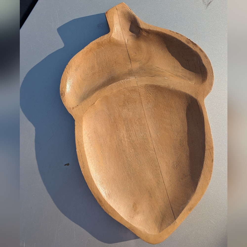 Place & Time Wooden Acorn Tray